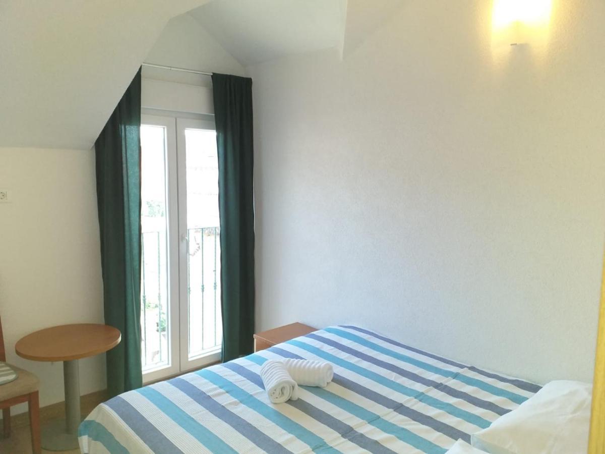 Milea Hotel Makarska Exterior photo